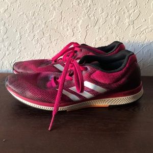 Women’s bounce Adidas sneakers